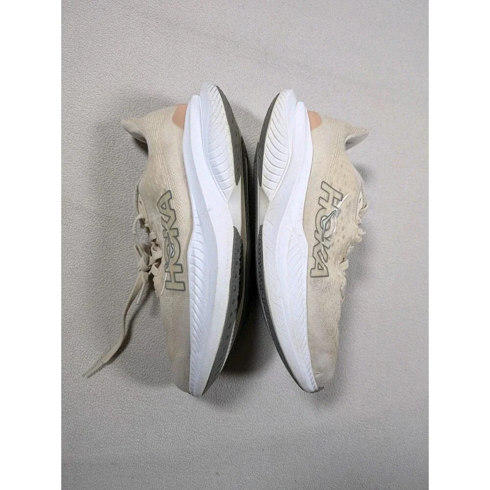 HOKA ONE Mach 6 Running Shoes Eggnog Vanilla Beige Size 7B Women's Athletic